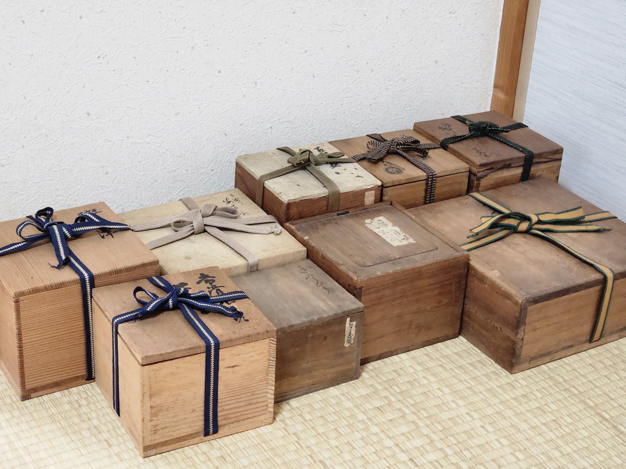 損をしない遺品整理、古民家・空き家の整理術 ＜遺品買取＞ | 骨董品